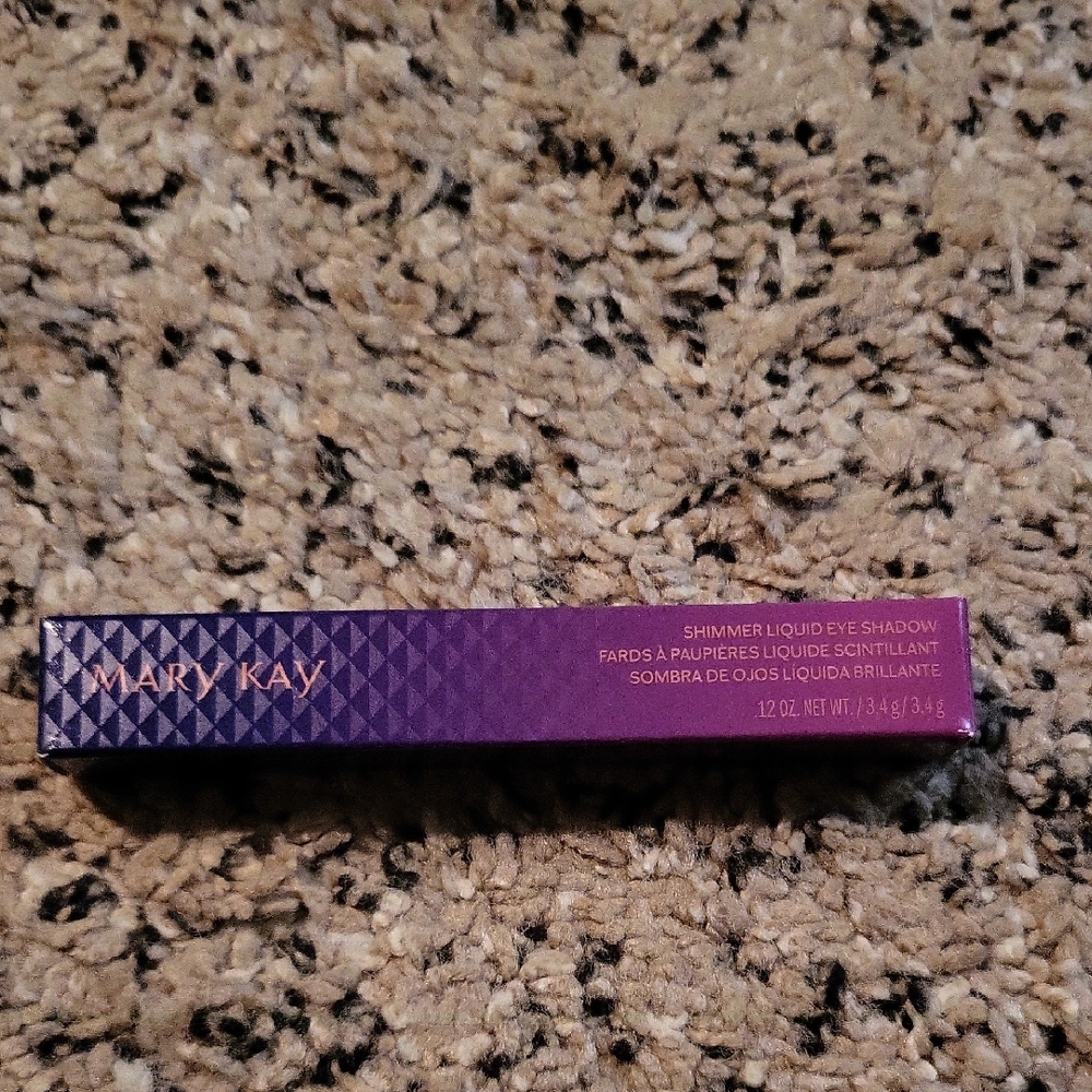 Mary Kay Shimmer Liquid Eye Shadow - Vibrant Purple
